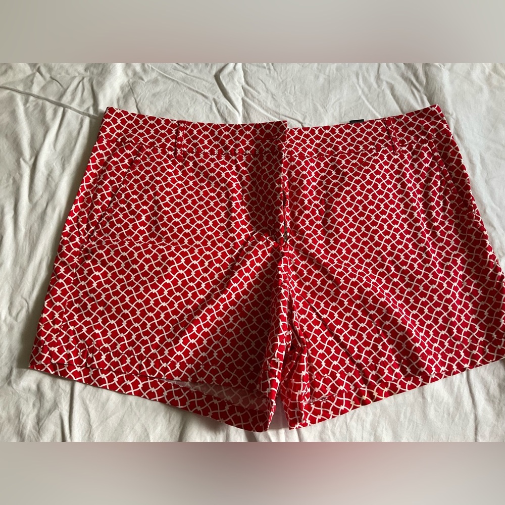 George size 14 red / white 3” shorts